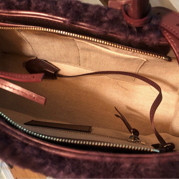 BALENCIAGA padlock shearling 2 way bag - Picture 5 of 10